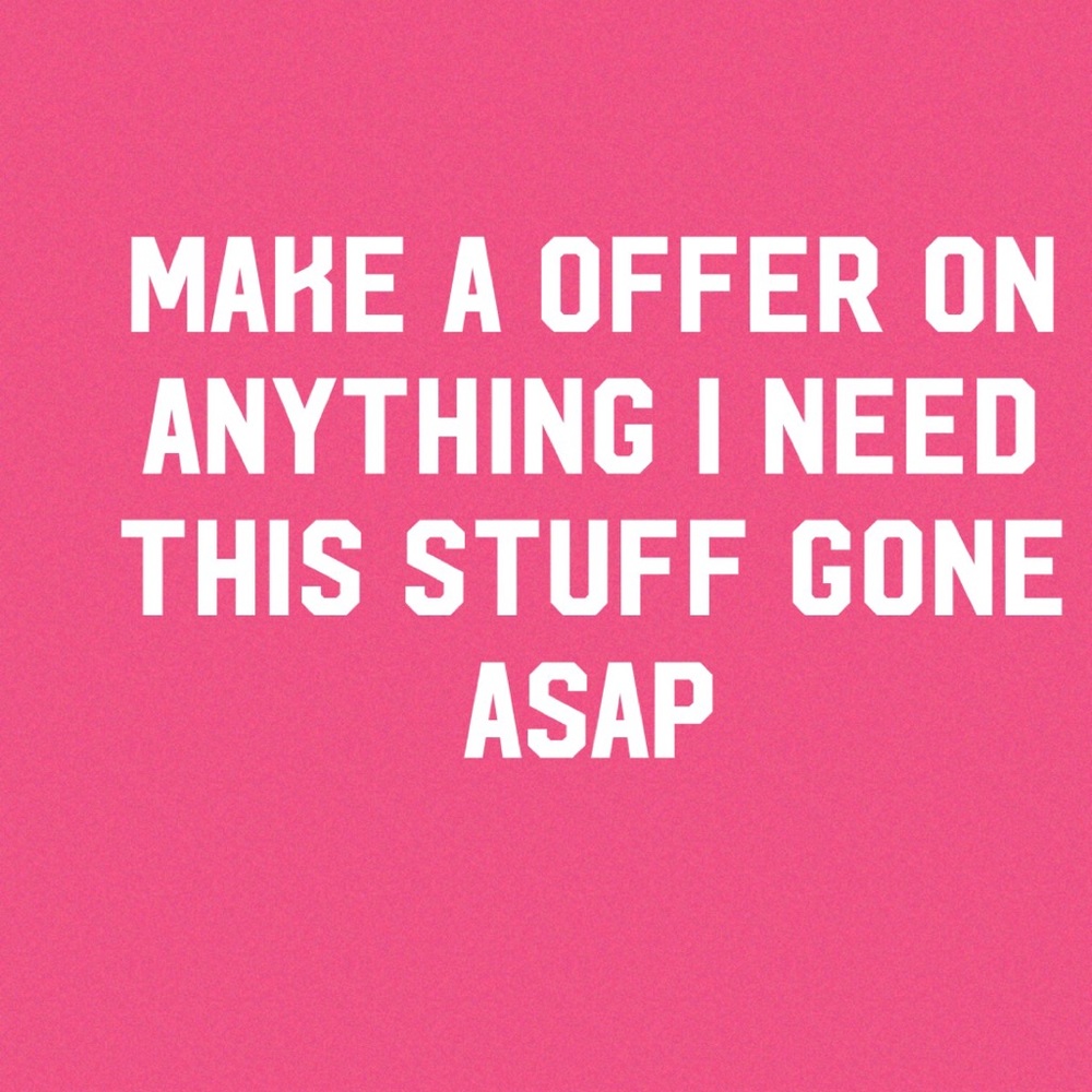 EVERYTHING IN MY CLOSET
